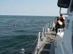 [NSP PHOTO]포항해경, 표류하던 스쿠버다이버 2명 구조