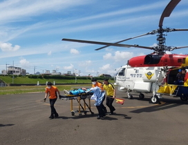[NSP PHOTO]포항해경, 함정과 헬기 이용해 해상 응급환자 긴급 이송