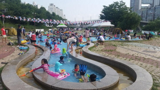 [NSP PHOTO]성남시 20곳 물놀이장 10일 동시 문연다