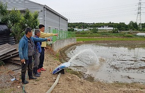 [NSP PHOTO]윤태천 안산시의원, 가뭄 지역 농가 지원 및 현장 점검