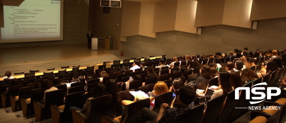 NSP통신-12일 오후 대구보건대학교 연마관 국제회의실에서 대구보건대 재활융합기술지원센터가 머신러닝을 활용한 소셜 빅데이터 분석과 예측모델 개발 특강을 개최하고 있다. (대구보건대학교)