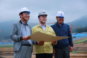 [NSP PHOTO]김성제 의왕시장, 장마 북상 대비 건설현장 점검