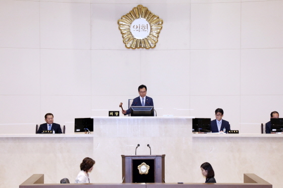NSP통신-경기 용인시의회(의장 김중식)가 지난 14일부터 18일까지 5일간 제217회 임시회 일정을 마무리 했다. (용인시의회)