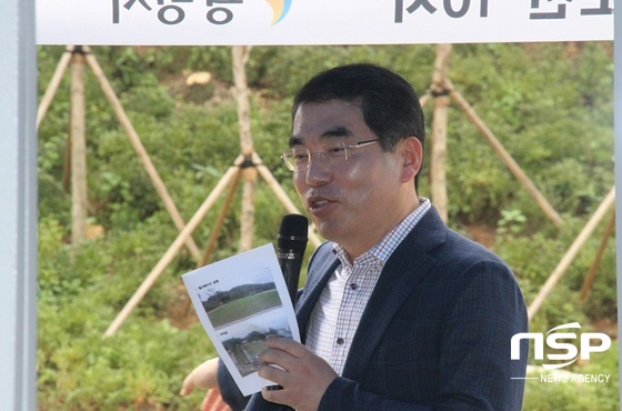 NSP통신-양기대 광명시장이 철산4동 배수지 공원 및 주차장 개장식에서 축사를 하고 있다. (박승봉 기자)