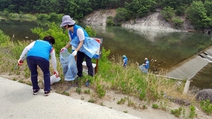 [NSP PHOTO]성주군 가천면 금요회, 정례회의·정화활동 전개