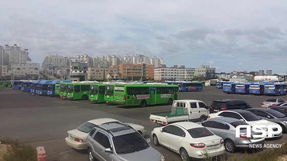 NSP통신-포항 시내버스 회사인 코리아와이드 포항(舊 신안여객) 차고지 전경 (강신윤 기자)