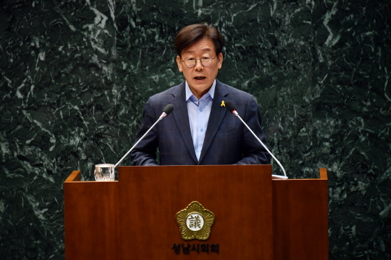 [NSP PHOTO]이재명 성남시장 버스공영제 필요, 제대로 된 공영제 해야