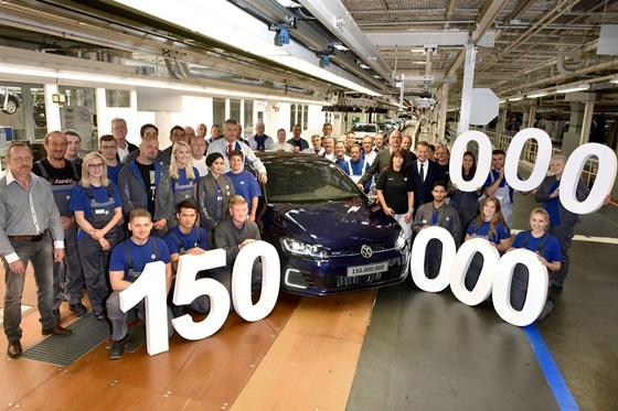 NSP통신-폭스바겐의 1억5000만 번째 차량인 골프 GTE를 생산한 볼프스부르크 공장 (폭스바겐)