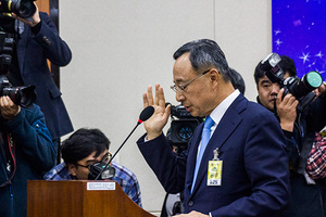 [NSP PHOTO]단말기 완전자급제…황창규 KT 긍정적·고동진 삼성전자 유보적