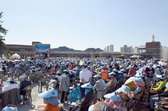 NSP통신-목포시 산정동 천주교 기념관 축복식 (목포시)