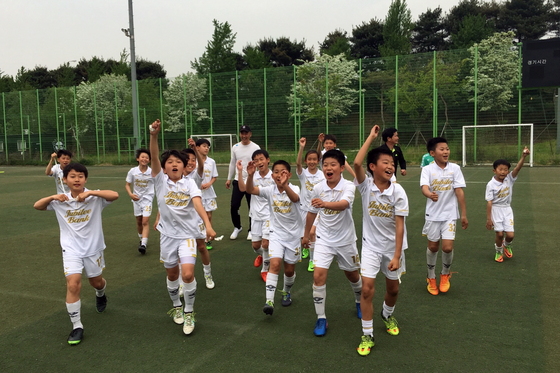 NSP통신-성남FC 유소년 축구단. (성남FC)