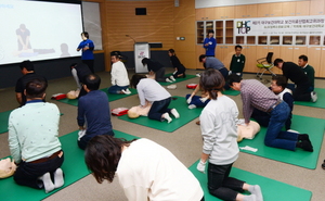 [NSP PHOTO]대구보건대, DHC 최고위과정 회원 심폐소생술 자격 취득