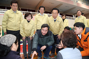 [NSP PHOTO]경북도의회, 포항 지진피해 현장 긴급점검 실시