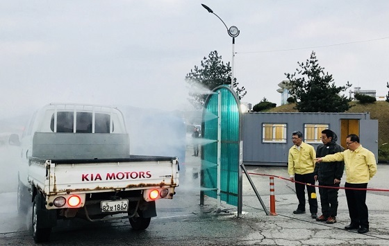 NSP통신-▲서천군은 AI 관내 유입방지를 위한 방역에 총력을 기울이고 있다. (서천군)