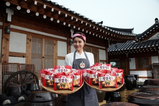 NSP통신-얼큰장칼국수 광고모델 개그우먼 장도연 (농심 제공)