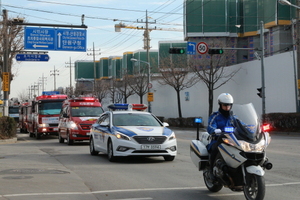 [NSP PHOTO]안산소방서, 소방차 길 터주기 합동훈련 및 캠페인 실시