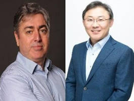 NSP통신-브루노 코센티노 신임 사장(왼쪽), 김동철 신임 수석부사장