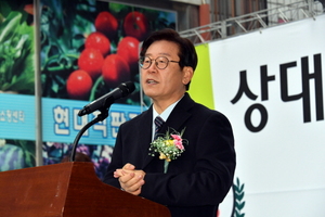 [NSP PHOTO]이재명 성남시장 시민 이익 정치, 정치에 관심 가져야 가능