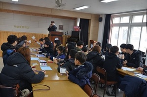 [NSP PHOTO]청도 각남초등학교, 홍익대학교 대학생 지식봉사 캠프 실시