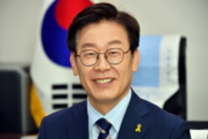 [NSP PHOTO]이재명 성남시장 남경필 경기지사, 골대는 놓고 뛰시라