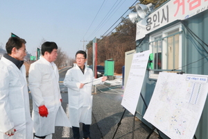 [NSP PHOTO]정찬민 용인시장, AI방역 거점소독시설 점검
