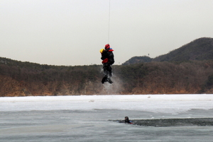 [NSP PHOTO]용인소방서, 2018 동계 수난구조훈련 실시