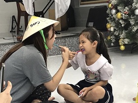 [NSP PHOTO]유디치과, 해외봉사단체 통해 아시아 어린이 구강교육 전개