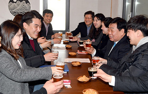 [NSP PHOTO]우병윤 경제부지사, 유턴청년, 시골파견청년들과 현장 간담회 개최