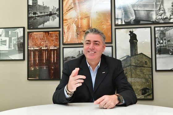 NSP통신-오비맥주 브루노 코센티노 신임사장