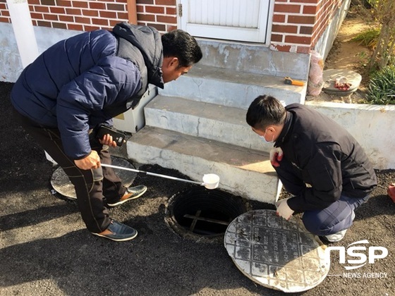 NSP통신-담양군이 전개하고 있는 감염병 예방 조기 방역활동. (담양군)