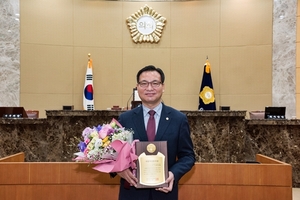 [NSP PHOTO]하중환 달성군의원, 2018 지방의정봉사상 수상