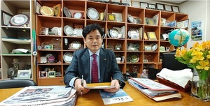 [NSP PHOTO][인터뷰]길종성 바른미래당 고양시정 지역위원장, 요진게이트 탄원서 서명운동 동참