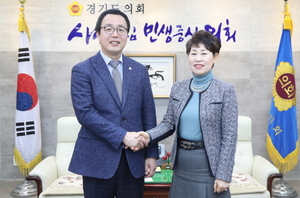 [NSP PHOTO]정기열 경기도의장, 안양과천교육지원청 안경애 교육장 접견