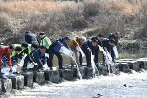 [NSP PHOTO]오산시, 세계 물의 날 기념 오산천 살리기 행사 펼쳐