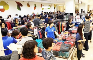 [NSP PHOTO]광주신세계,  봄 정기세일 돌입···전 장르 봄 신상품 10~30% 할인판매