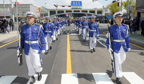 NSP통신-목포이순신수군문화축제개선장군수군퍼레이드 (목포시)