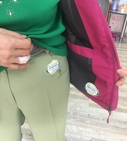 NSP통신-▲당진시보건소가 치매환자를 대상으로 배회 인식표를 무료로 지원한다. (당진시)