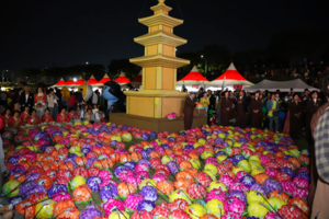 [NSP PHOTO]경주 형산강 연등문화축제, 신라 천년의 빛으로 경주의 밤 밝혀