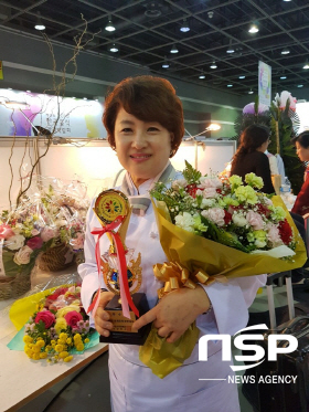 NSP통신-한국국제요리경연대회에서 개인부분 금상을 차지한 포항대 호텔외식조리제빵과 박정옥 씨 (포항대학교)