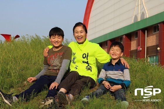 [NSP PHOTO]이영숙 장수군수 후보, 꿈과 행복을 주는 교육·복지 공약 발표