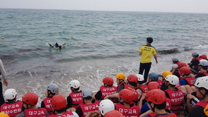 [NSP PHOTO]포항해경,  찾아가는 생존수영 교실 운영