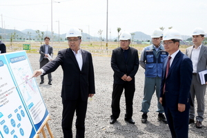 [NSP PHOTO]김갑섭 광양경제청장, 산단 현장서 첫 업무 시작