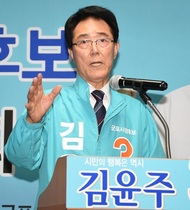 [NSP PHOTO][6.13선거] 김윤주 군포시장 후보, 영유아 간식비 지원