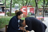 (NSP NEWS Image)홍덕률 대구시교육감 후보, 단일화 무산에 이용수 할머니 찾아 사과