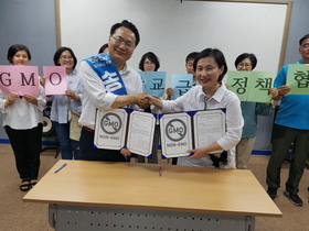 [NSP PHOTO][6.13선거] 송주명 경기교육감 후보, 학교급식 정책협약 체결