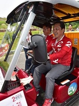 [NSP PHOTO]이양호 구미시장 후보, 기차 타고 등장 하며 대한민국 전기차 생산 메카, 구미시대 열겠다