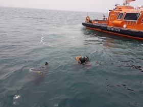 [NSP PHOTO]동해해경청, 통신두절 된 전복 어선사고 대응훈련 실시