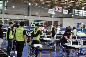 [NSP PHOTO]제7회 전국동시지방선거 대구지역 개표장 점검하는 선관위 관계자