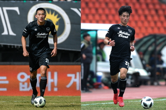 NSP통신-성남FC 이다원(왼쪽), 최병찬 선수. (성남FC)