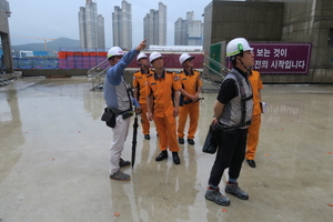 [NSP PHOTO]전용호 광명소방서장, 취임식 대신 취약대상 방문